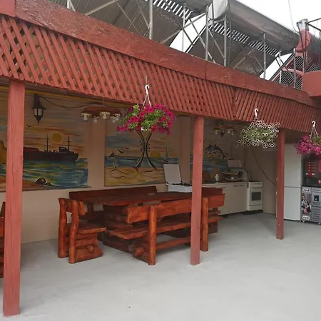Felix Hostel *